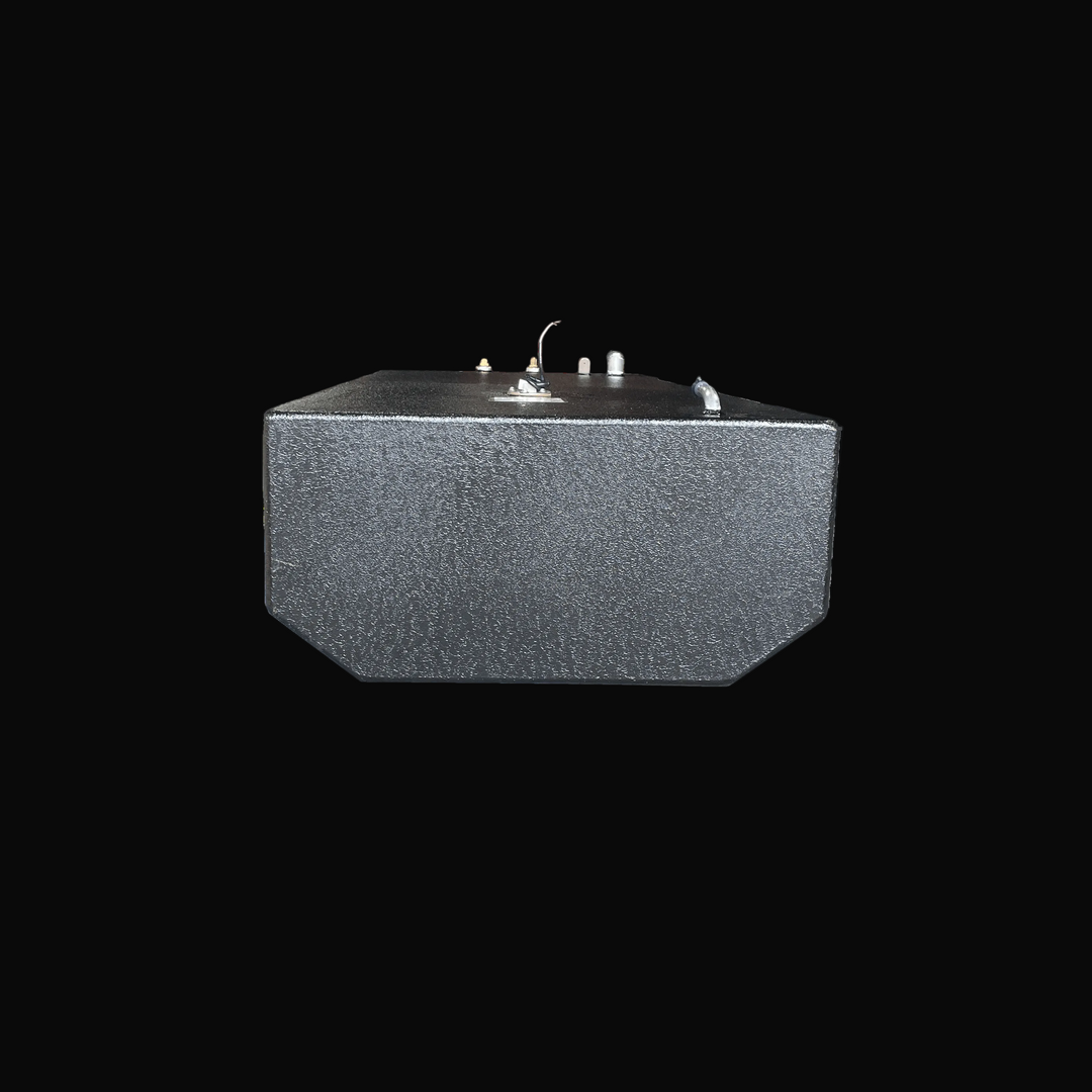 End profile of Contender 21 (2002) 98 gal epoxy coated fuel tank showing V-shaped hull deadrise.