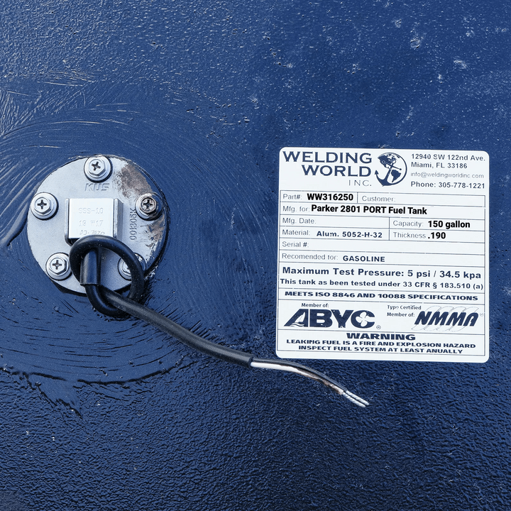 A close-up of a fuel sending unit and the white specification label on a dark textured boat fuel tank. The Welding World Inc. label lists the part as WW316250, manufactured for a "Parker 2801 PORT Fuel Tank," with a 150-gallon capacity.