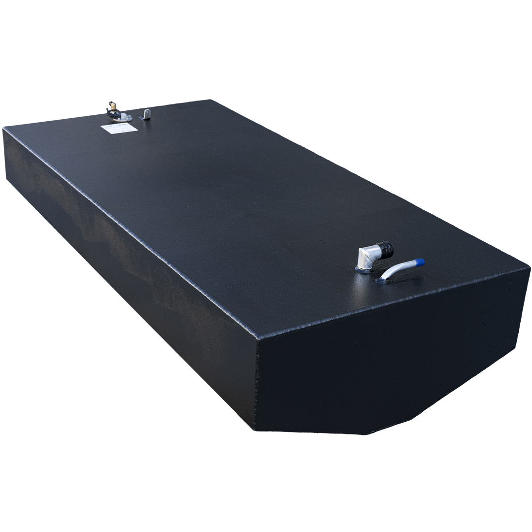 117-gallon aluminum belly fuel tank designed for the 2005 Edgewater 23 center console. The tank features a matte black finish and rectangular profile with a flat top surface. Topside hardware includes a blue-handled shutoff valve, dual brass return fittings, and a central electrical sender unit with attached harness wiring. A compliance label confirms .190″ 5052-H32 marine-grade aluminum construction and 9 psi test certification under 33 CFR § 183.510(a). Layout supports balanced weight distribution