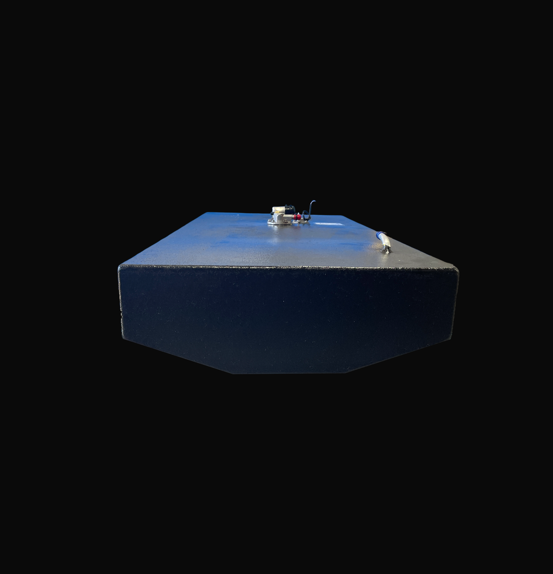 Front-perspective view of a 58-gallon Sea Hunt 22 (2013) replacement fuel tank showcasing the precision-engineered tapered hull design. This heavy-duty tank is constructed from .125" marine-grade aluminum and features a protective black Coal Tar Epoxy coating. It includes top-mounted 316 stainless steel fittings and an integrated sending unit, ensuring a guaranteed 100% drop-in fit for a seamless OEM replacement.